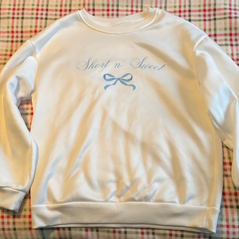 White 'Short n' Sweet' Sweater *READ DESC*